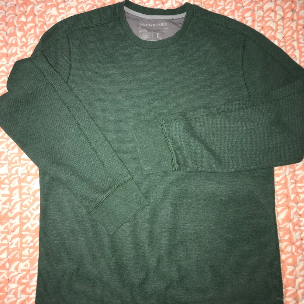 BR green long sleeve waffle shirt sz L